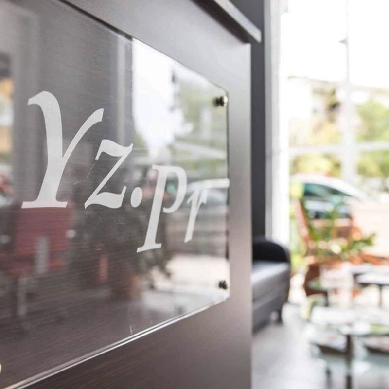YZ.PR NAILS MAKEUP & HAIR STYLING