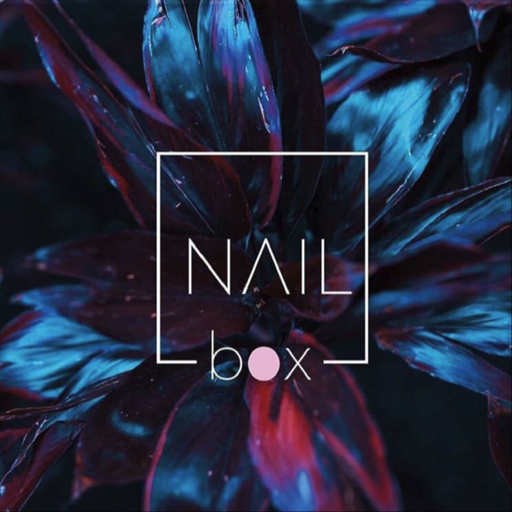 NAIL BOX